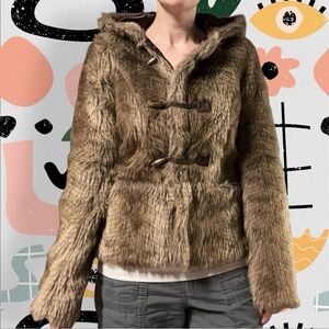 NWT✨ | Daytrip | Y2K Brown Faux Fur Front Toggle Closure Hooded Coat
